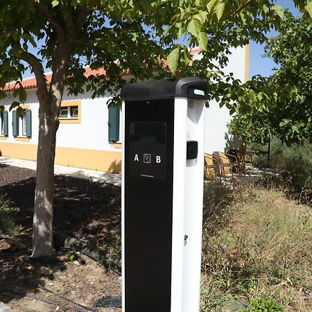 Aires Da Serra Hotel Torres Novas Exterior photo